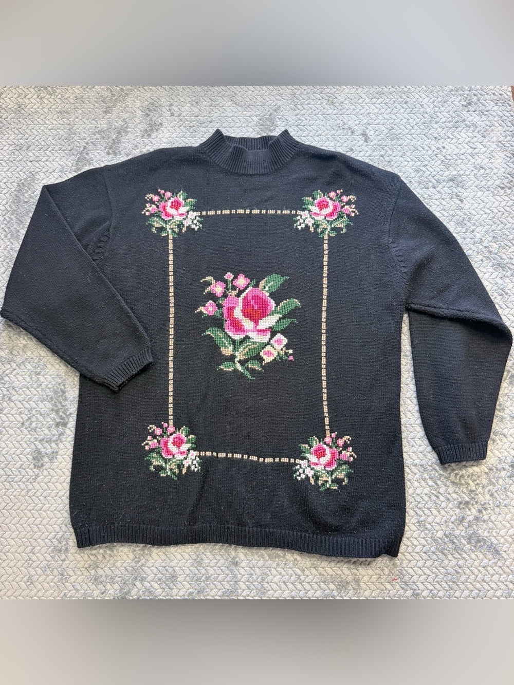Vintage Chinavear by Horsly Floral Embroidered Mock Neck Sweater Size 24W